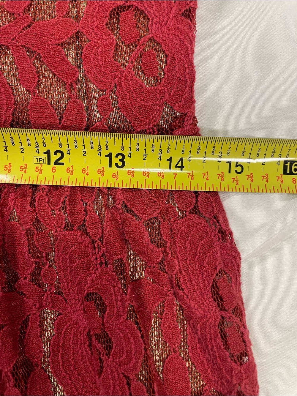 Greylyn Red Lace Fit & Flare Dress Gold Lining Romantic Cocktail Medium - Picture 7 of 10